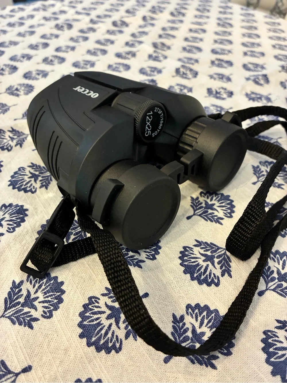 Black Compact Binoculars — Portable Travel Optics